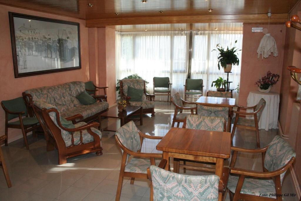 Fonda Mas Hotel Vilaller ภายนอก รูปภาพ