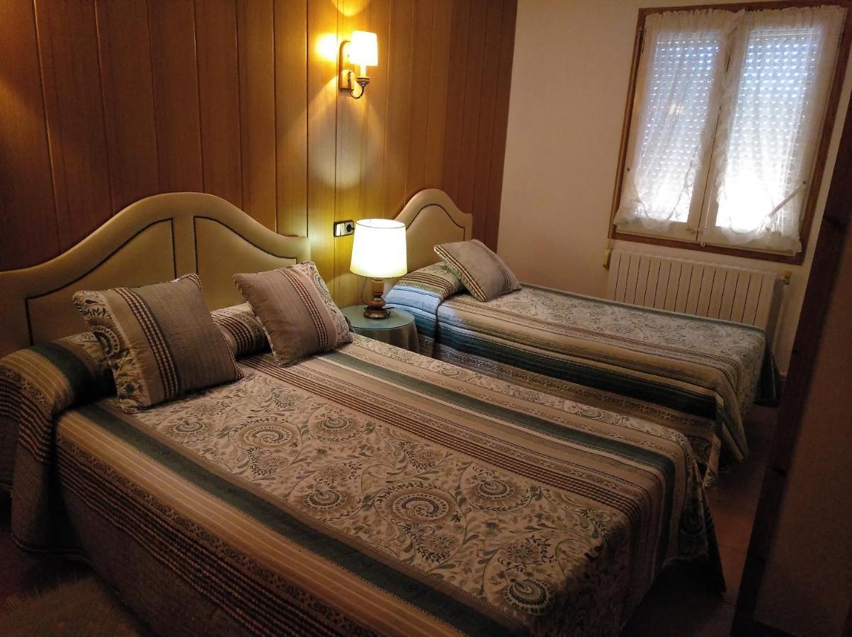 Fonda Mas Hotel Vilaller ภายนอก รูปภาพ